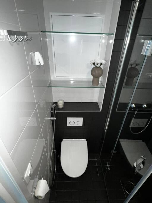 Cozy Penthouse Loft - Near The Airport Apartment Vantaa Bagian luar foto