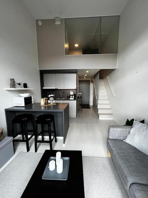 Cozy Penthouse Loft - Near The Airport Apartment Vantaa Bagian luar foto