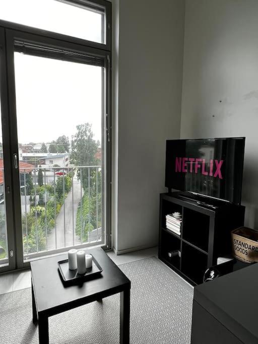 Cozy Penthouse Loft - Near The Airport Apartment Vantaa Bagian luar foto