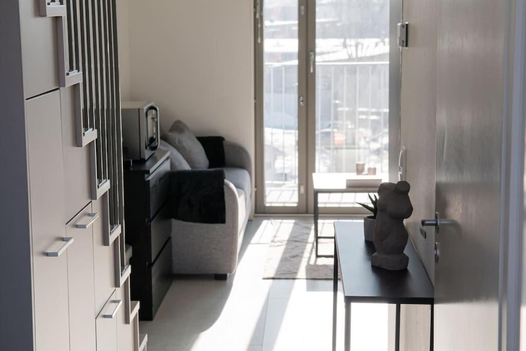 Cozy Penthouse Loft - Near The Airport Apartment Vantaa Bagian luar foto